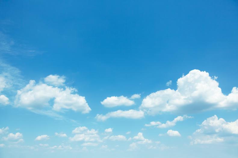 デジタル社会を支える「雲」- クラウドの正体とは？